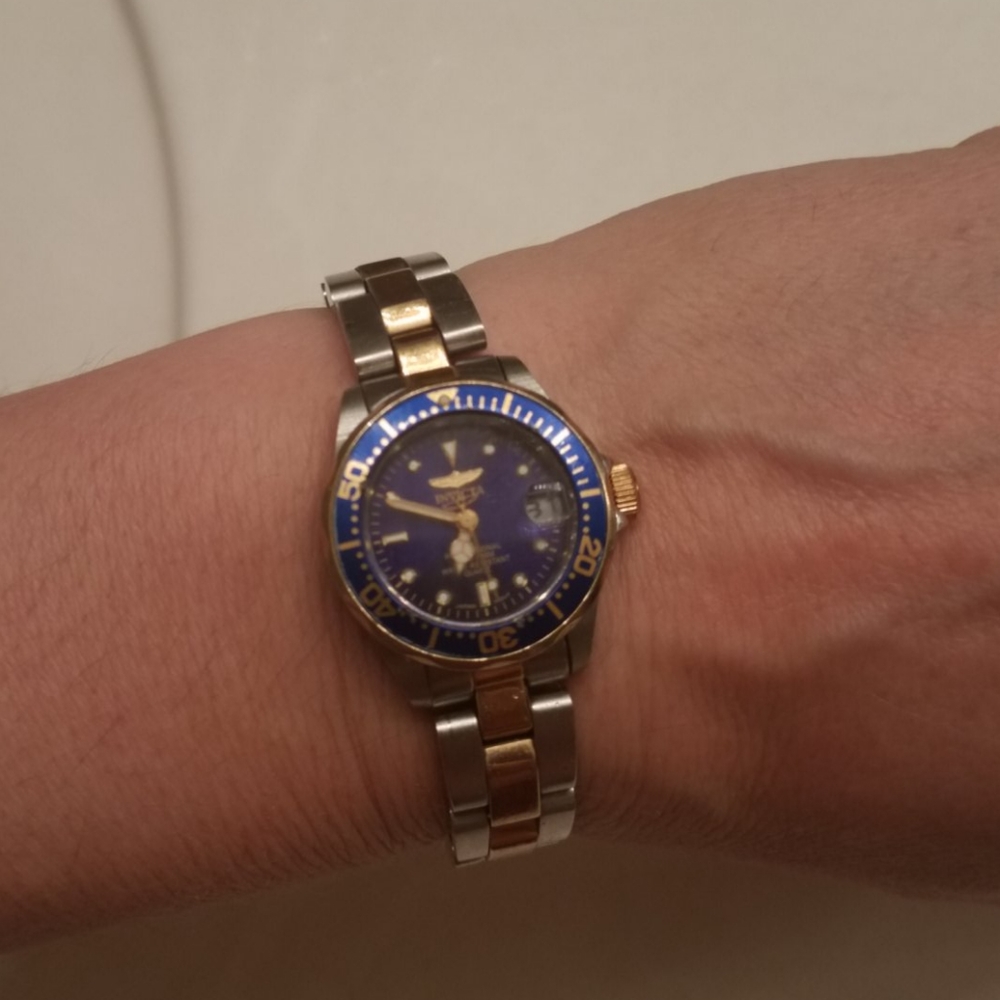 Invicta watch for small wrist.